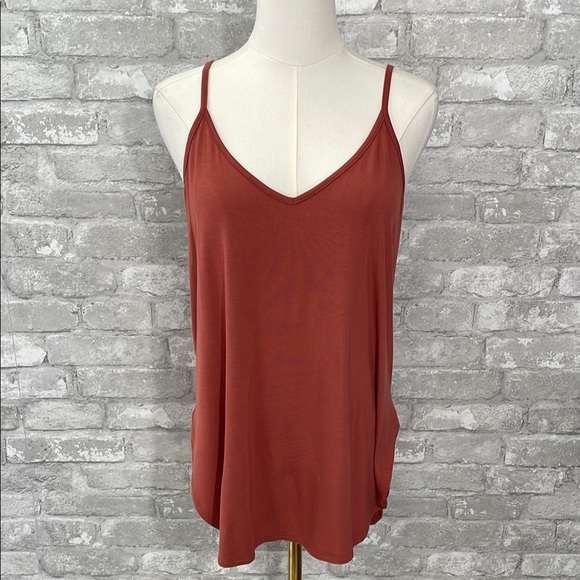 Z Supply Rust Eleisha Back Detail Knit Tank Top - Picture 1 of 6